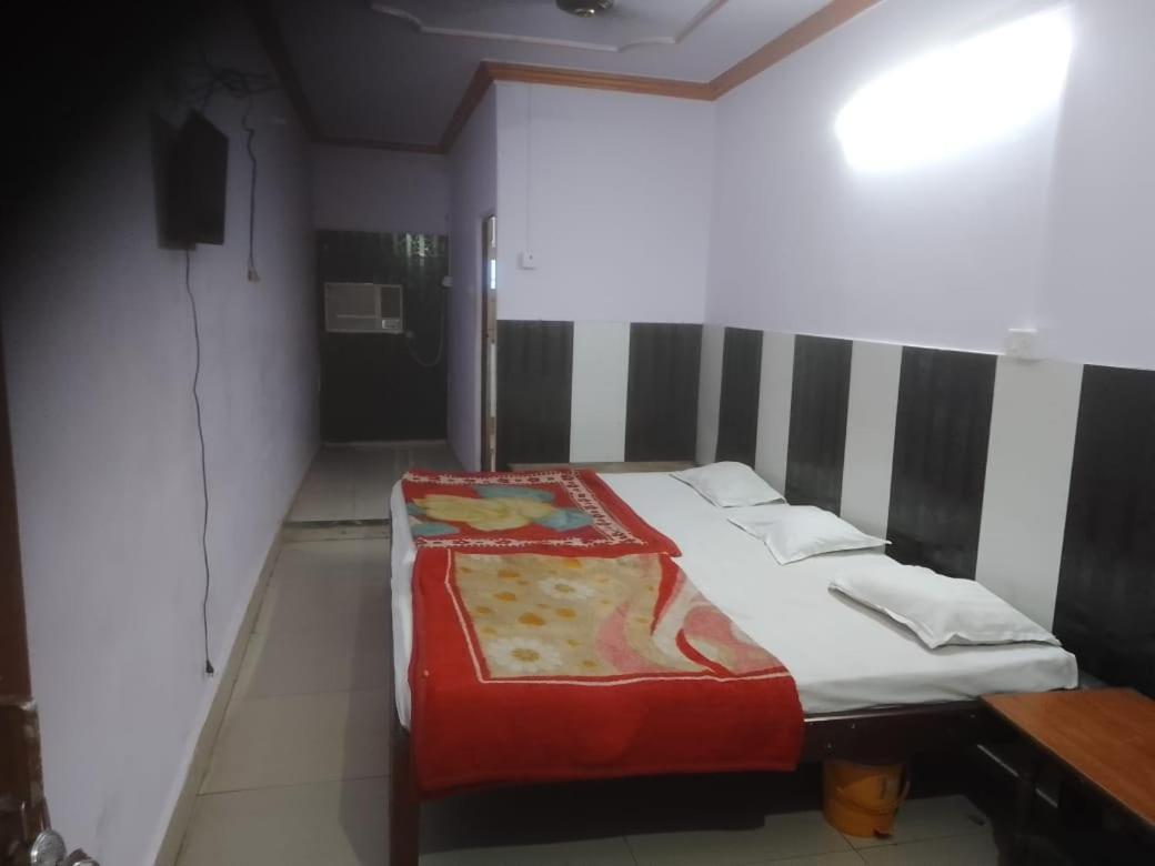 Hotel Maharaja Inn By Wb Inn Kanpur Exterior photo